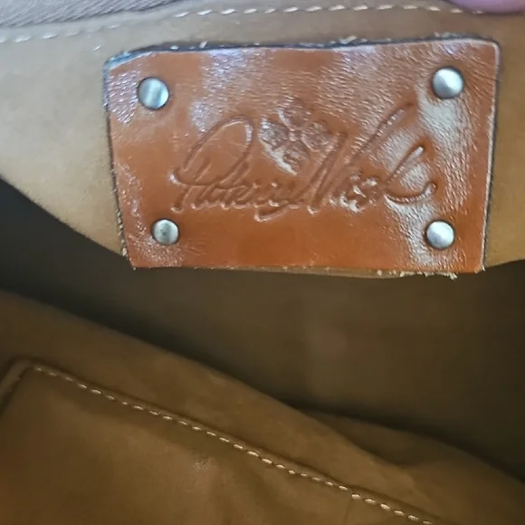 EUC Patricia Nash Lindsey Large Slouchy Satchel/Crossbody Stone - Picture 2 of 12